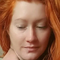 karvalakkinainen Nude