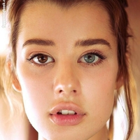 Sarah Mc Daniel Nude